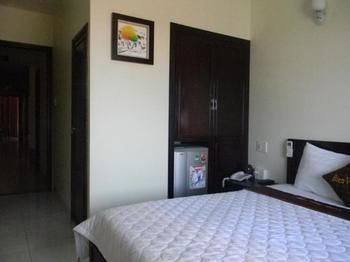 Bonanza Hotel Da Nang Exterior photo