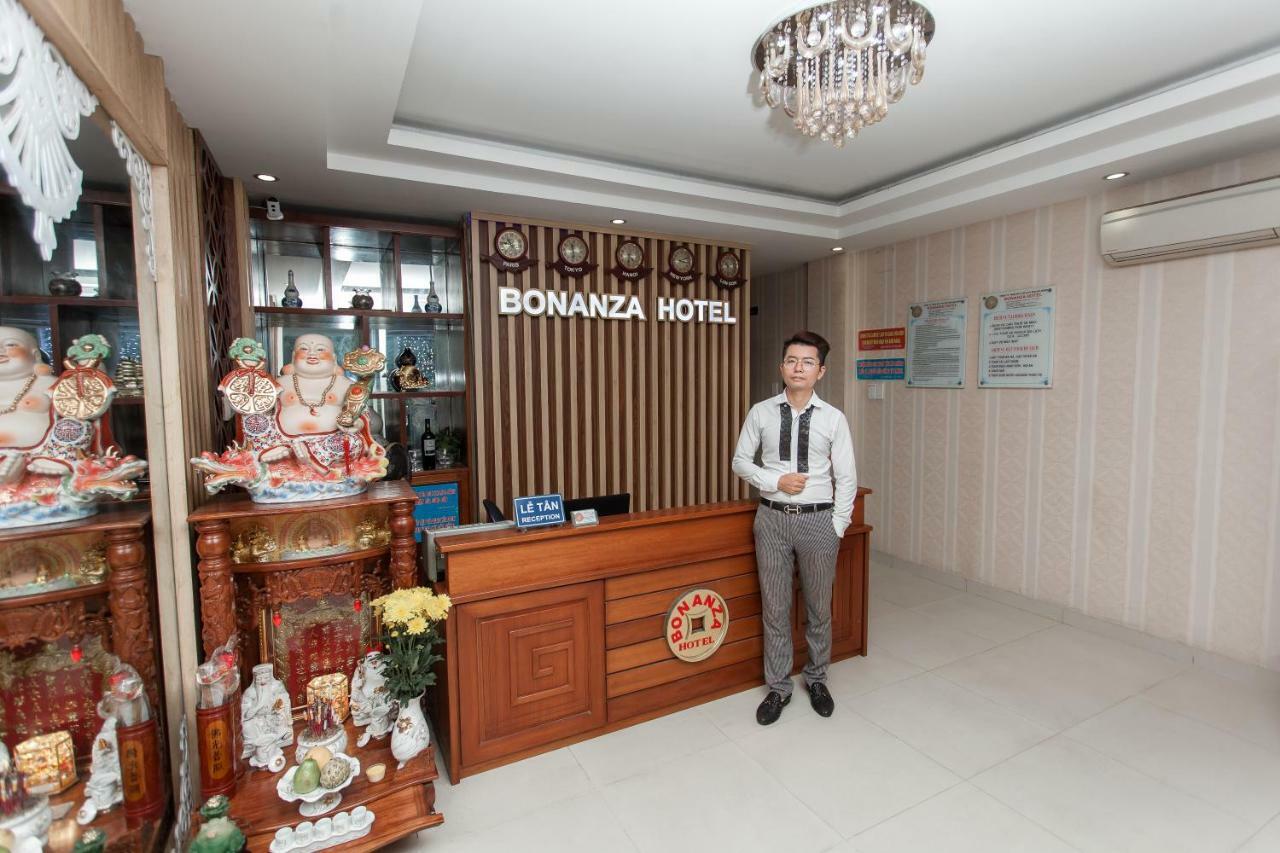 Bonanza Hotel Da Nang Exterior photo